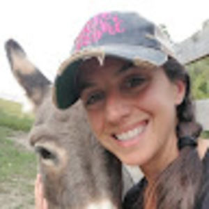 Meet your Posher, Daniela